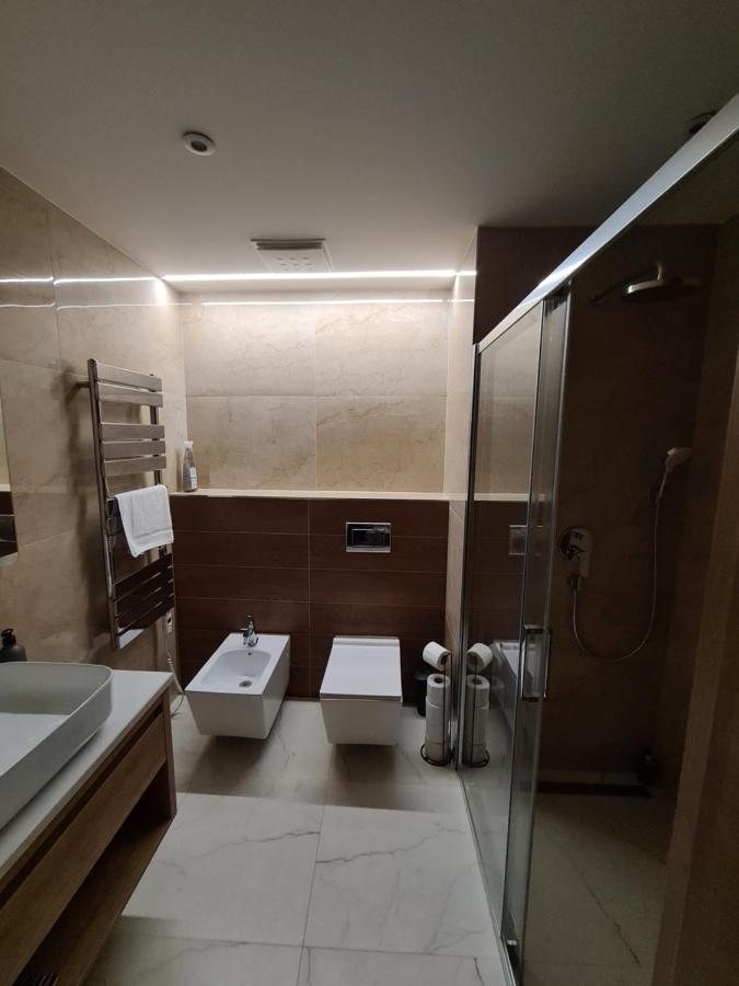 Akvamarin Besenova Apartman Apartment Ngoại thất bức ảnh